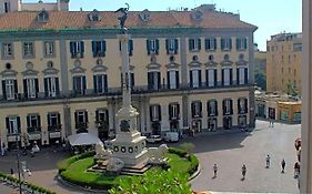 Relais Piazza Dei Martiri